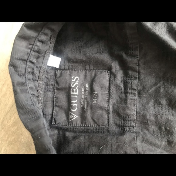 Men’s Guess Long Sleeve Button Up - Picture 3 of 3